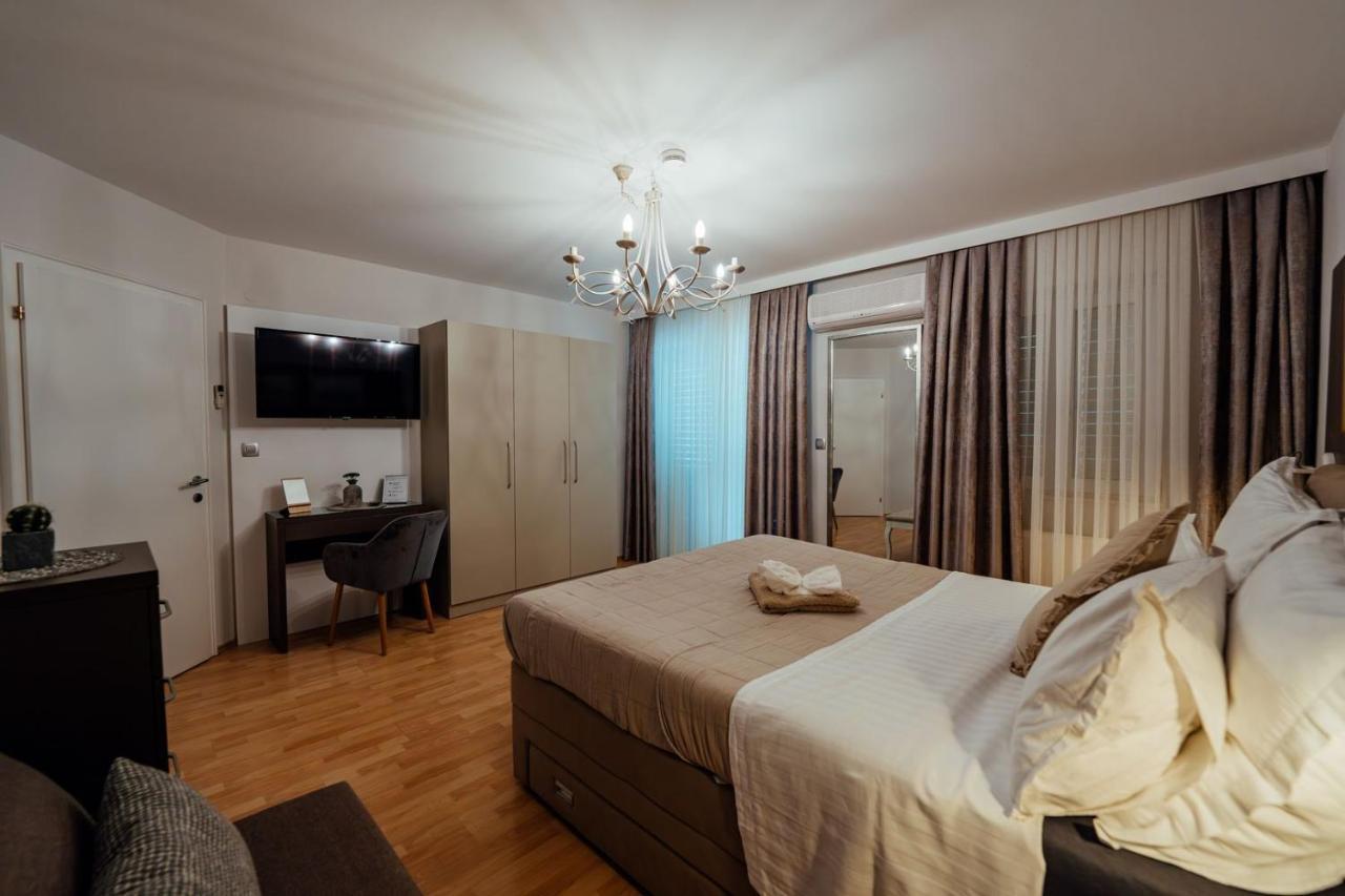 Guesthouse Villa Diana Makarska Exterior photo