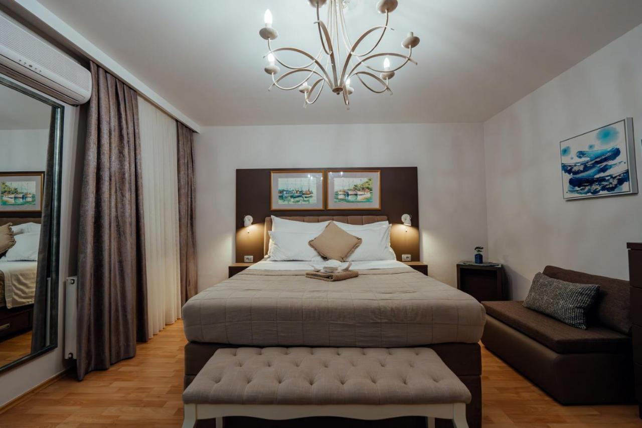 Guesthouse Villa Diana Makarska Exterior photo