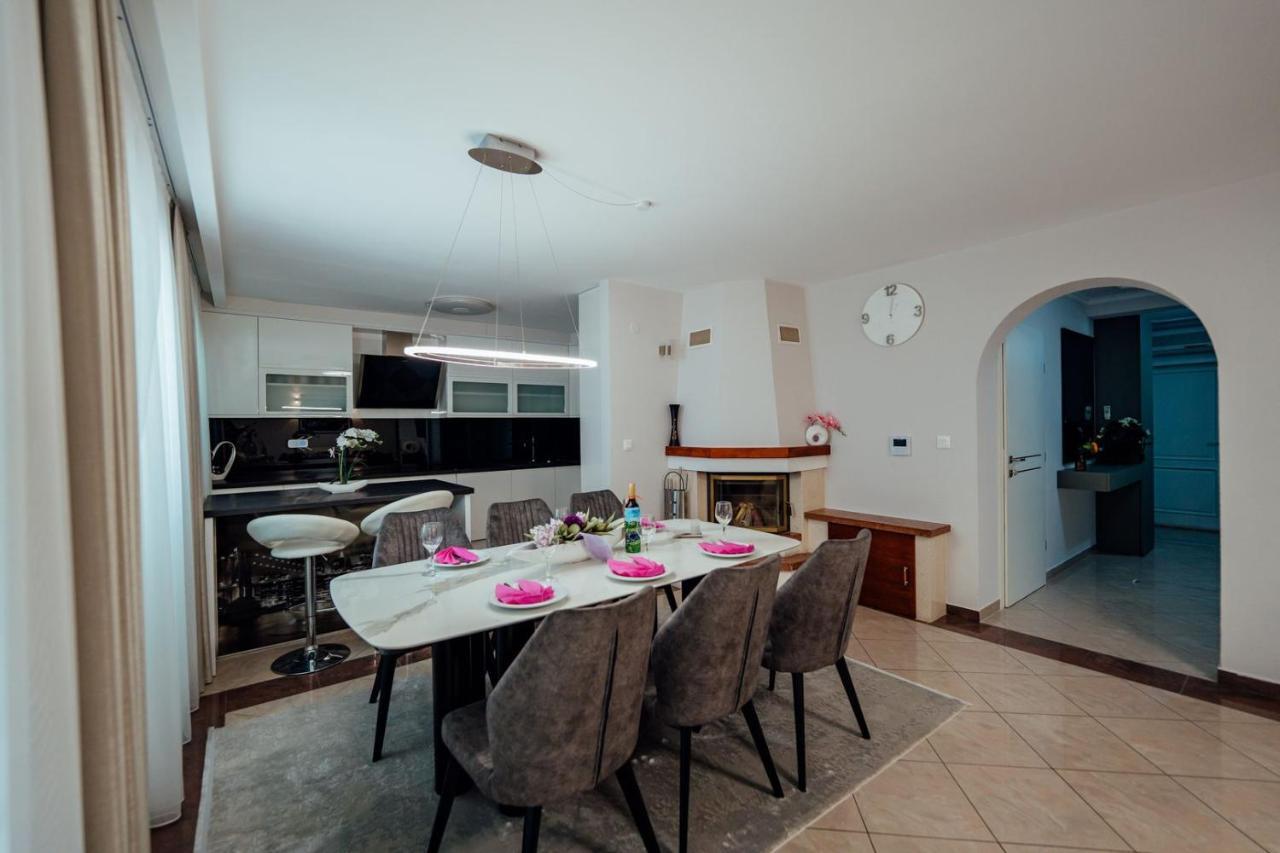 Guesthouse Villa Diana Makarska Exterior photo