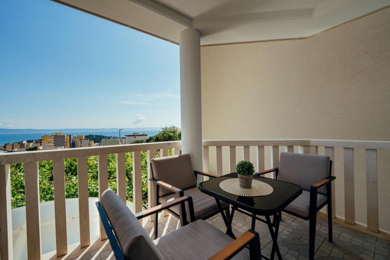 Guesthouse Villa Diana Makarska Exterior photo