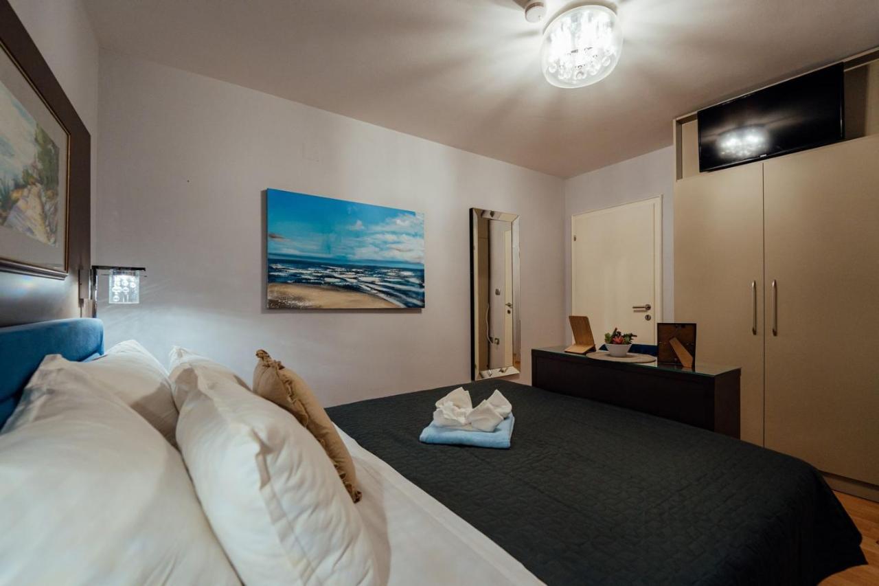 Guesthouse Villa Diana Makarska Exterior photo